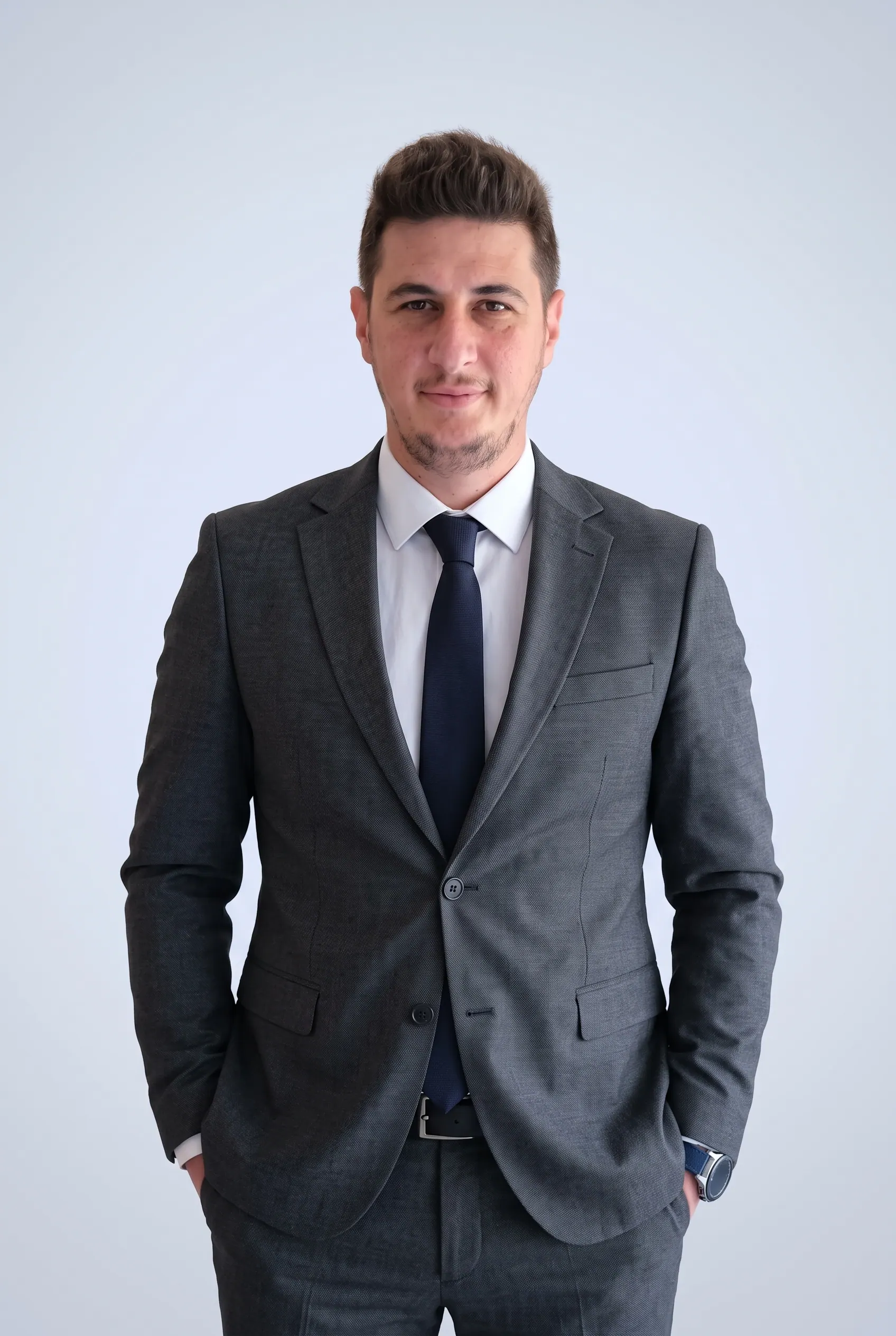 Dt. Onur Güvenekli